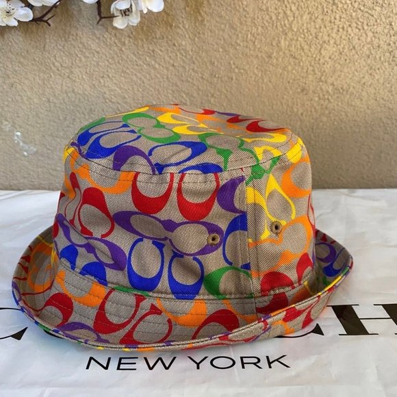 coach rainbow signature Bucket Hat C9122 - Picture 2 of 9